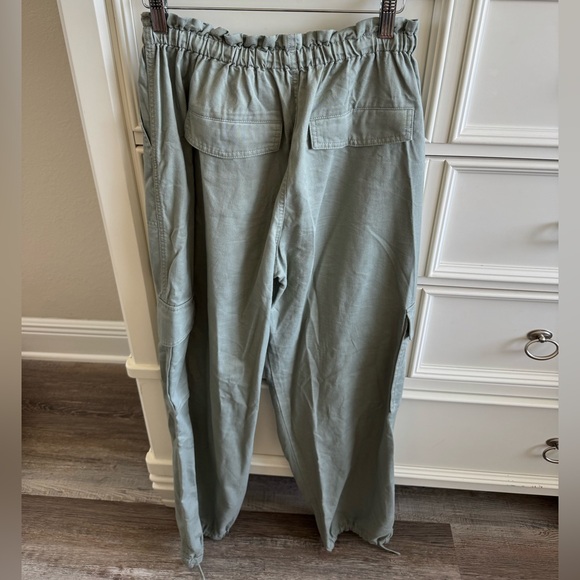 Abercrombie & Fitch Small Cargo Pants - Olive - Picture 5 of 7